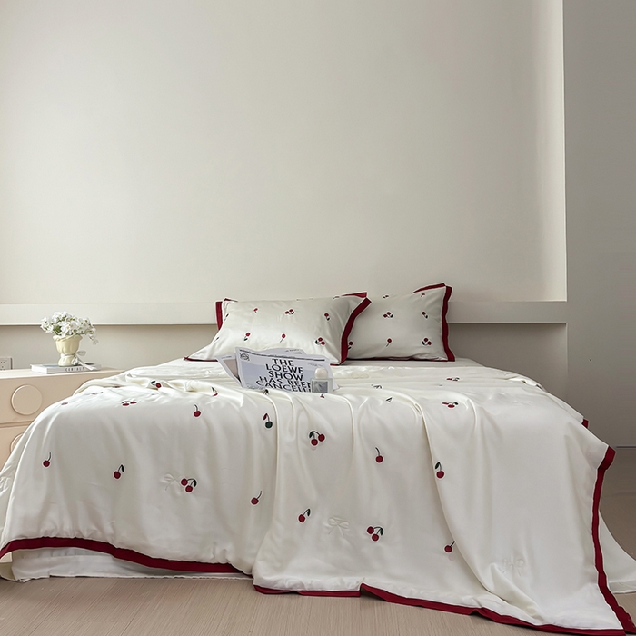 波比可可 2026新款春夏凉感莱赛尔60支兰精天丝绣花夏被四件套 小樱桃  米