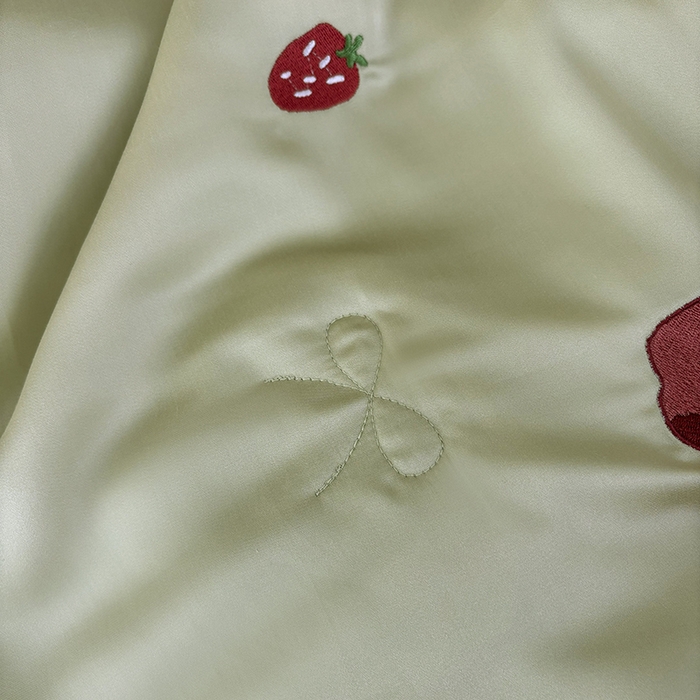 91家纺网 家纺一手货源 找家纺 波比可可 2026新款春夏凉感莱赛尔60支兰精天丝绣花夏被四件套 小浣熊  绿