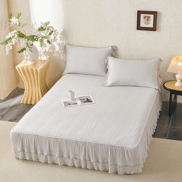 91家纺网 家纺一手货源 找家纺 桂雅居 2026新款高分子冰感蕾丝床裙床笠款凉席三件套 素影灰纱