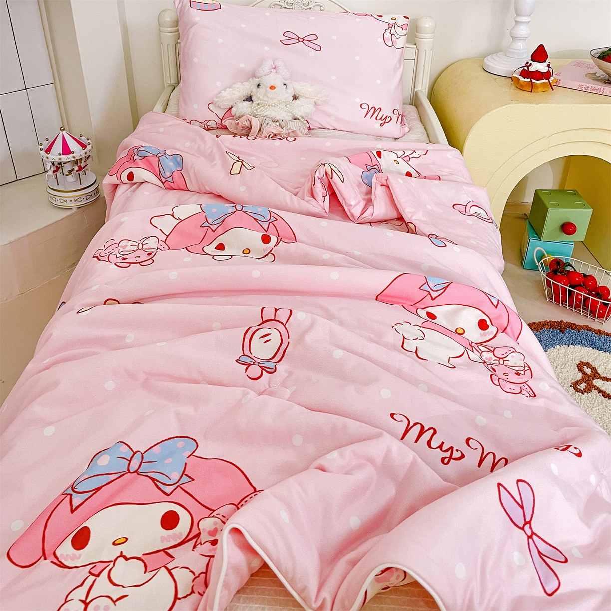 91家纺网 家纺一手货源 找家纺 名兮家居 2026新款A类经典奥特曼三丽鸥儿童针织棉夏凉被空调被【含防伪标】 针织夏被-魔法美乐蒂