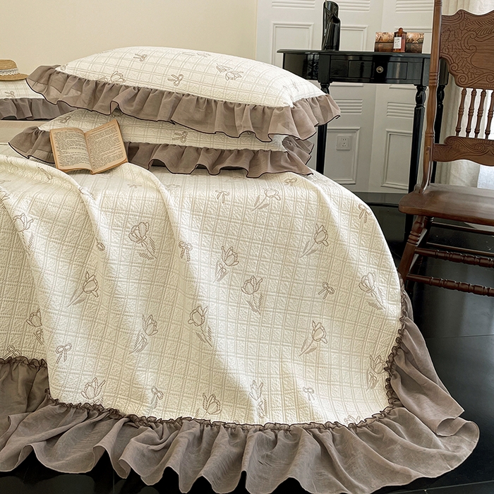 91家纺网 家纺一手货源 找家纺 金绣美居 2026新款PE高分子凉感席聚乙烯冰感床裙款凉席三件套-韩式系列 花朝