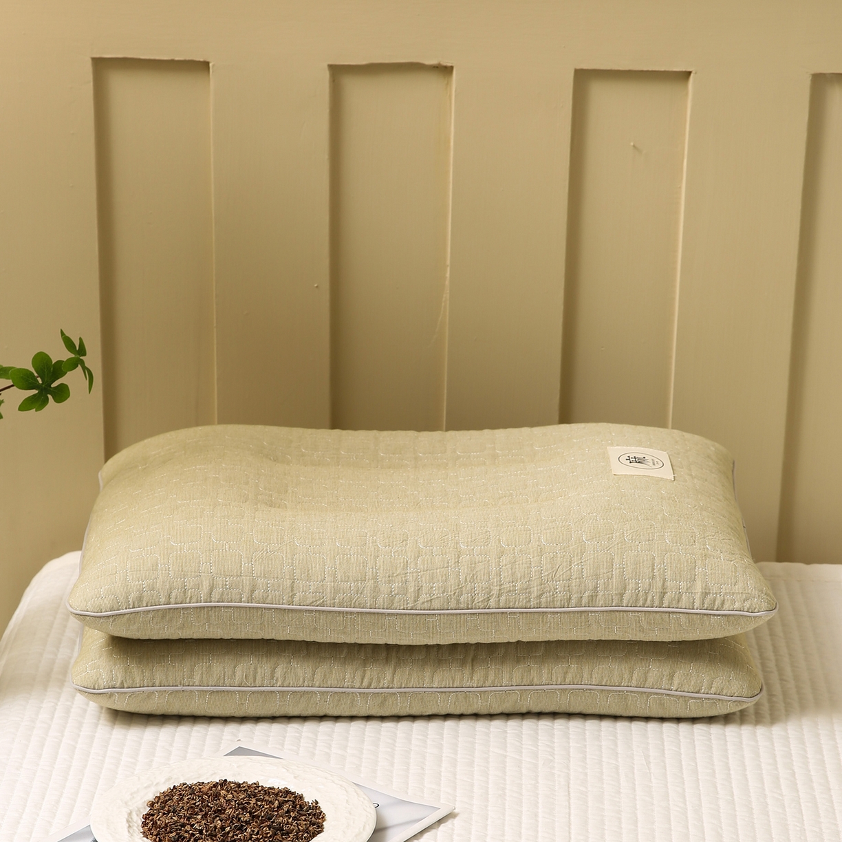 91家纺网 家纺一手货源 找家纺 （总）梦叶草 2026新款夹棉分区护颈荞麦枕