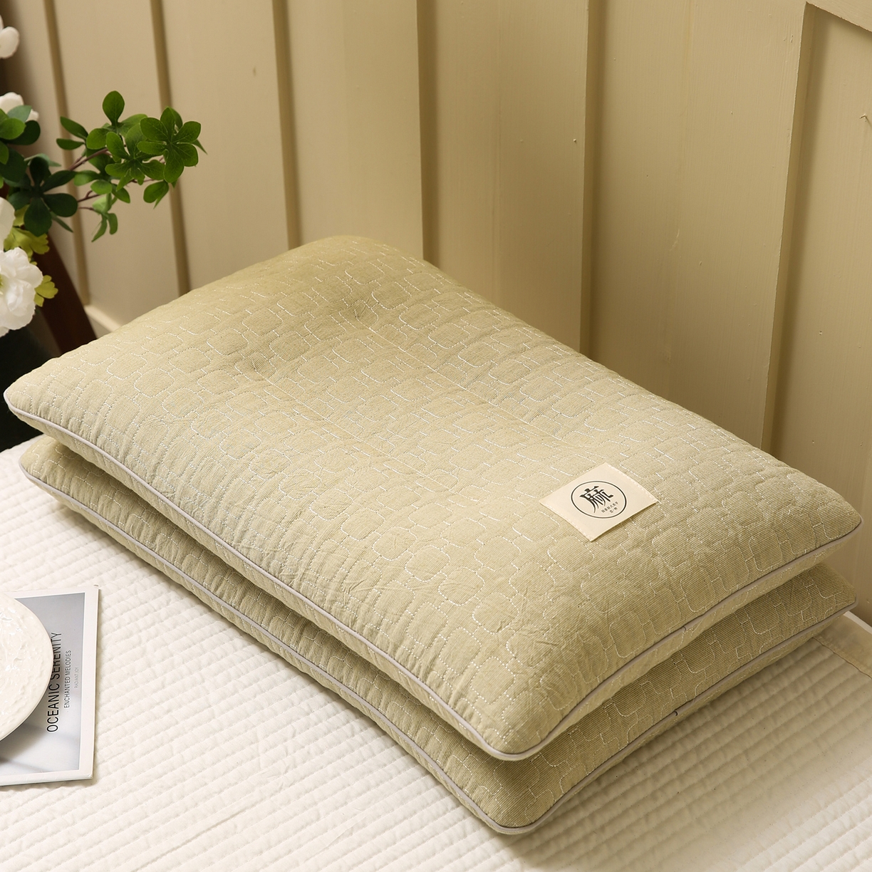 91家纺网 家纺一手货源 找家纺 梦叶草 2023新款小奶蕉学生护颈枕头乳胶层枕芯（专利版权 盗版必究）娇生惯养小奶蕉-泡泡蓝