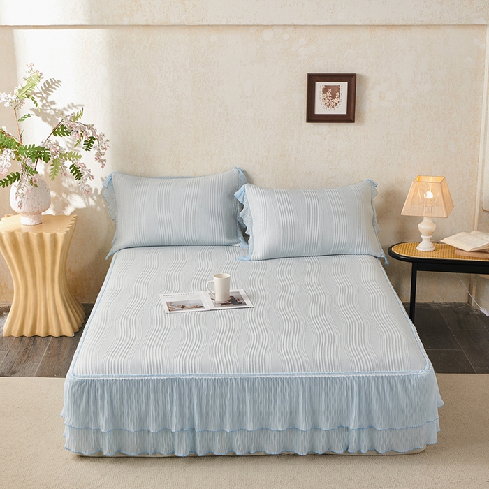 91家纺网 家纺一手货源 找家纺 桂雅居 2026新款高分子冰感蕾丝床裙床笠款凉席三件套 云漫冰蓝