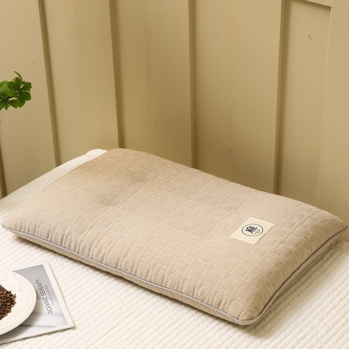 91家纺网 家纺一手货源 找家纺 梦叶草 2026新款夹棉分区护颈荞麦枕 三分区护颈荞麦枕-咖色