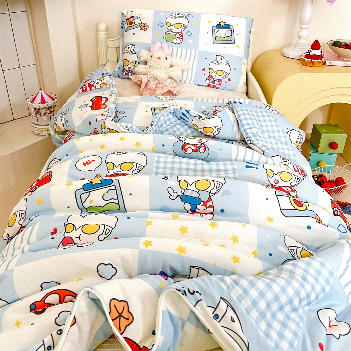 91家纺网 家纺一手货源 找家纺 名兮家居 2026新款A类经典奥特曼三丽鸥儿童针织棉夏凉被空调被【含防伪标】 针织夏被-小小艾斯