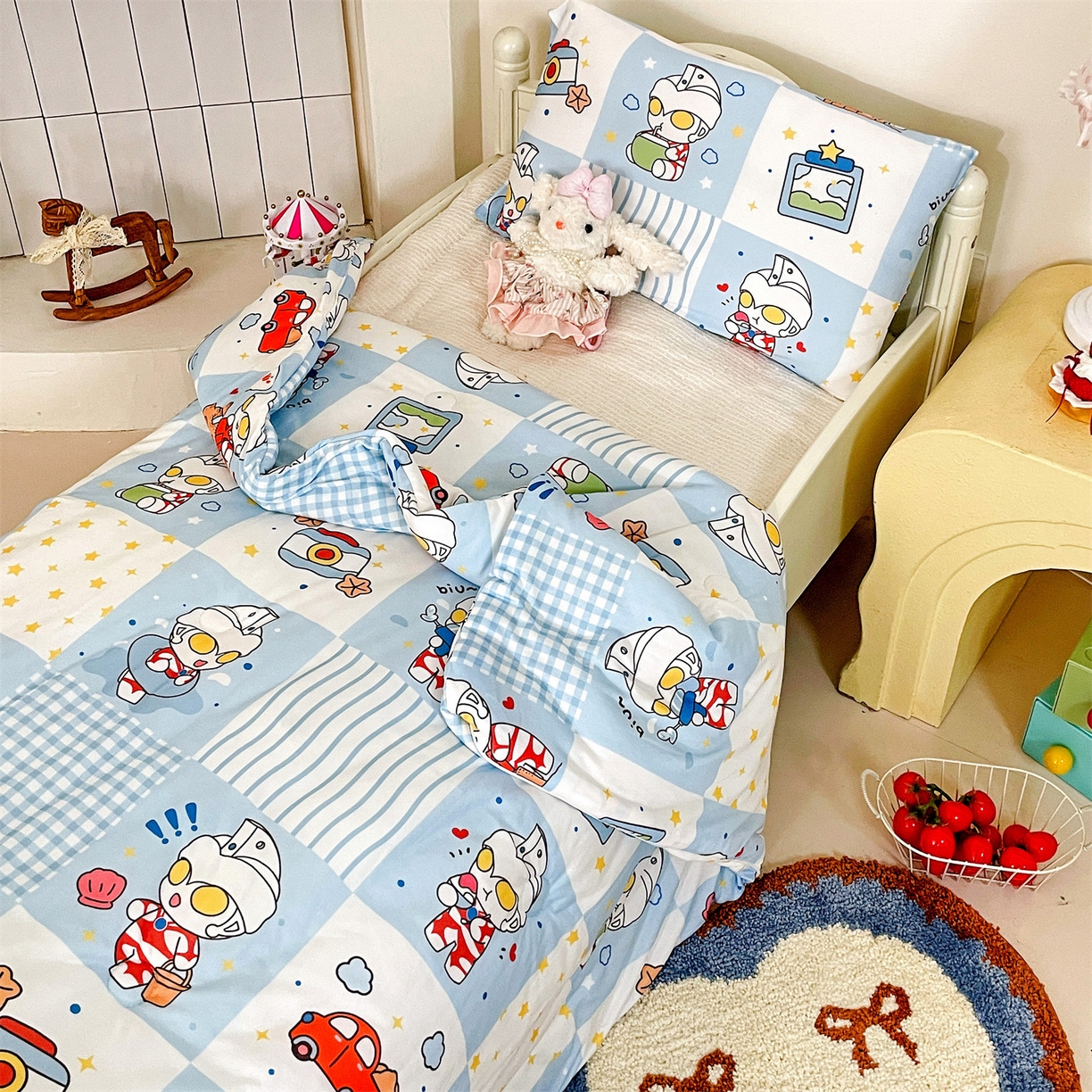 91家纺网 家纺一手货源 找家纺 名兮家居 2026新款A类经典奥特曼三丽鸥儿童针织棉夏凉被空调被【含防伪标】 针织夏被-小小艾斯