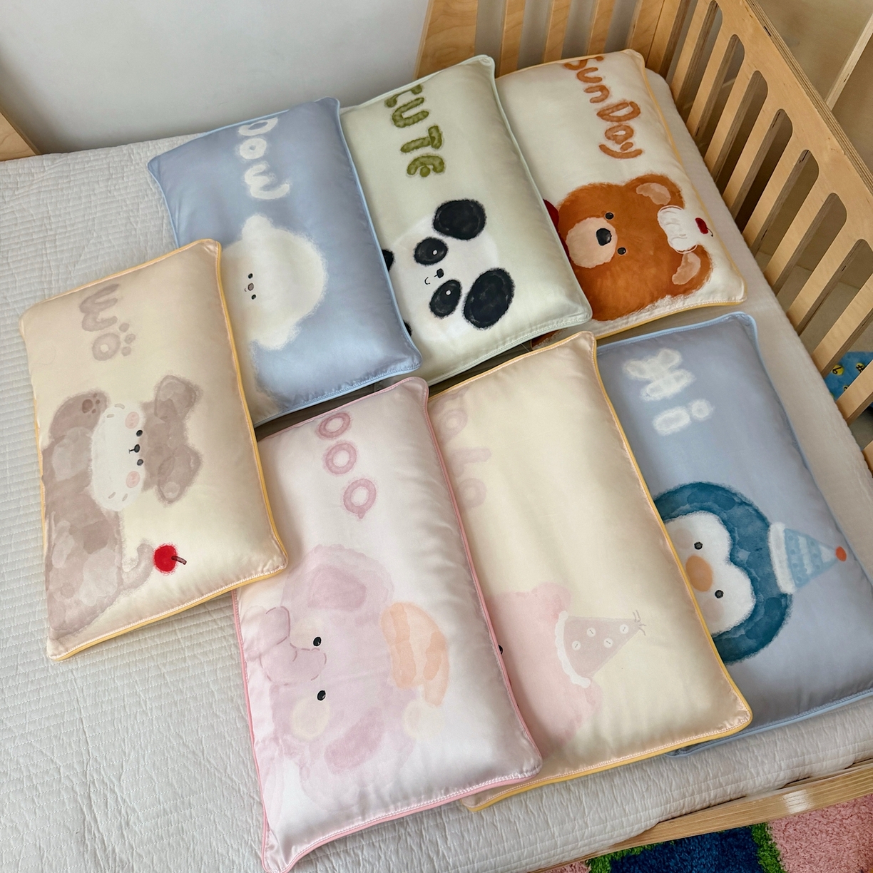 91家纺网 家纺一手货源 找家纺 萌宝家纺 2026新款60S兰精天丝儿童枕套幼儿园枕头枕芯（ins水彩卡通系列） 组合图（仅供展示不可下单）