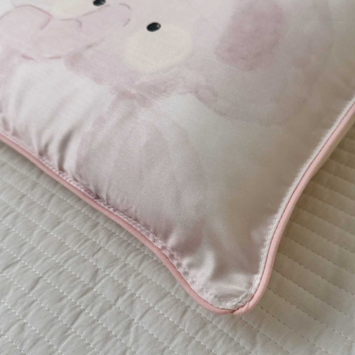 91家纺网 家纺一手货源 找家纺 萌宝家纺 2026新款60S兰精天丝儿童枕套幼儿园枕头枕芯（ins水彩卡通系列） 水彩-小象