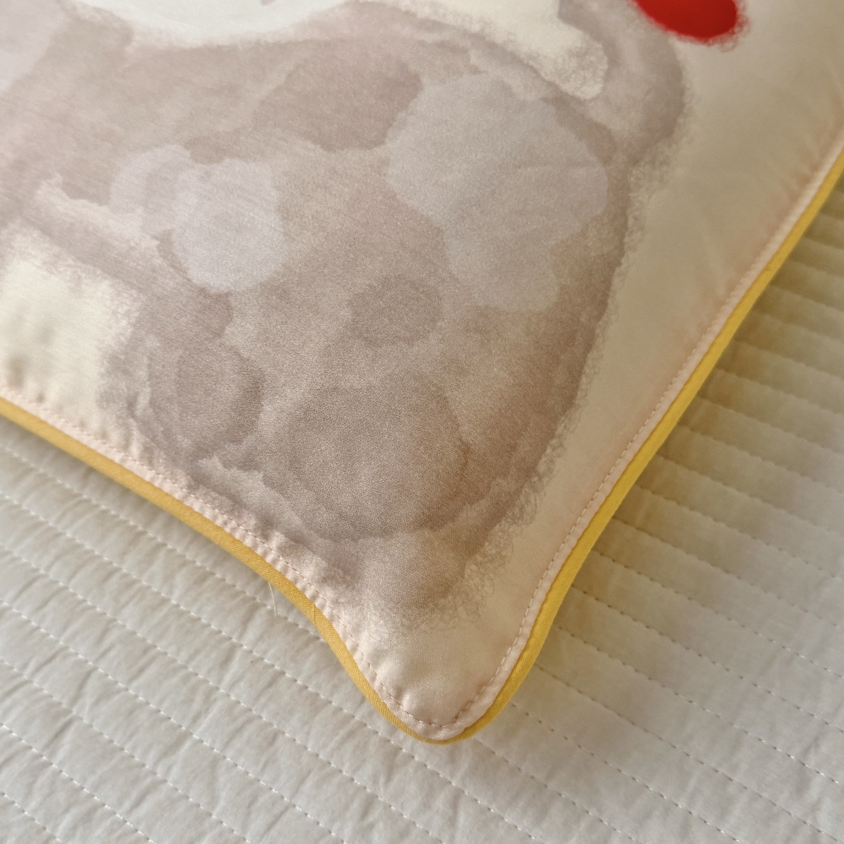 91家纺网 家纺一手货源 找家纺 萌宝家纺 2026新款60S兰精天丝儿童枕套幼儿园枕头枕芯（ins水彩卡通系列） 水彩-苹果小狗