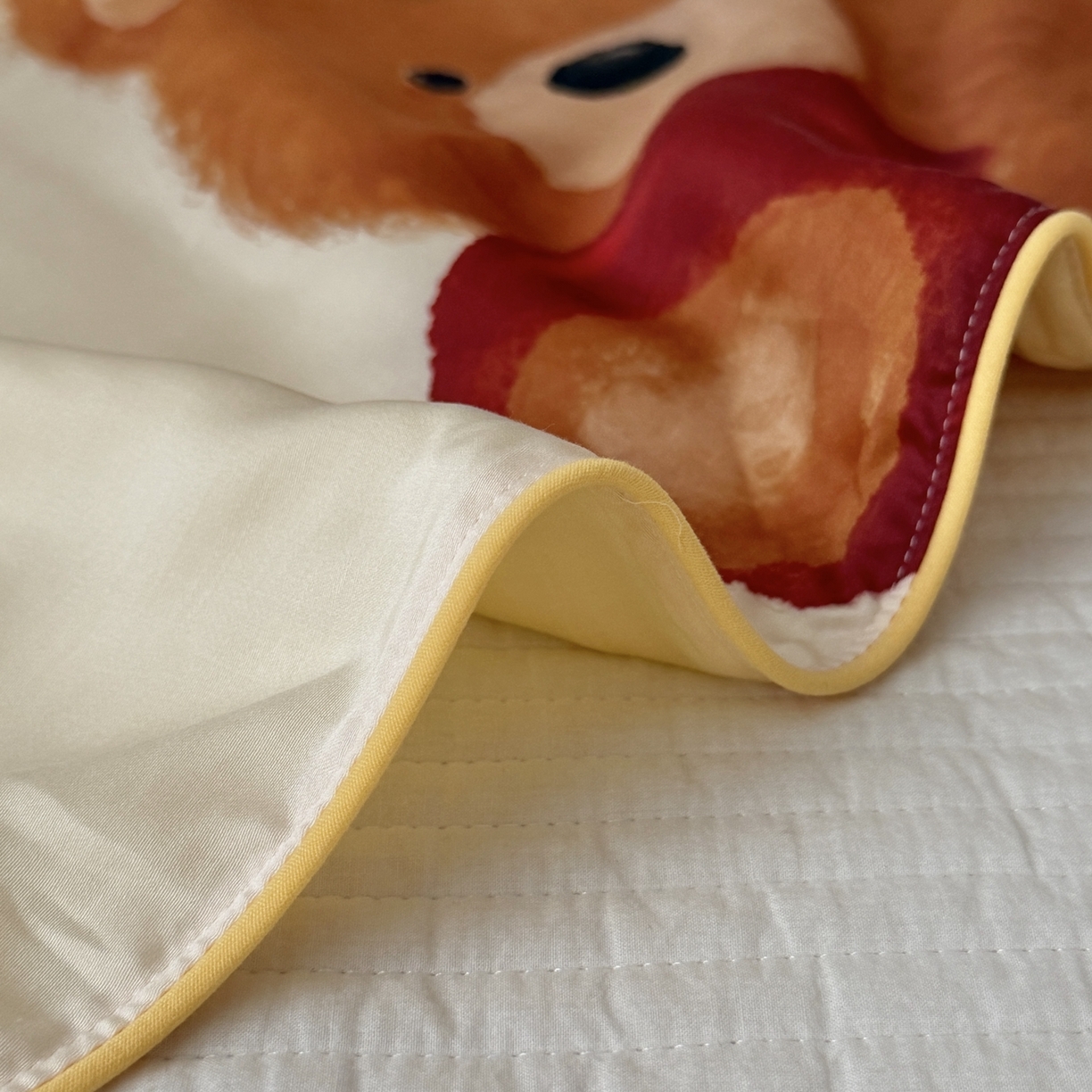 91家纺网 家纺一手货源 找家纺 萌宝家纺 2026新款60S兰精天丝儿童枕套幼儿园枕头枕芯（ins水彩卡通系列） 水彩-小熊