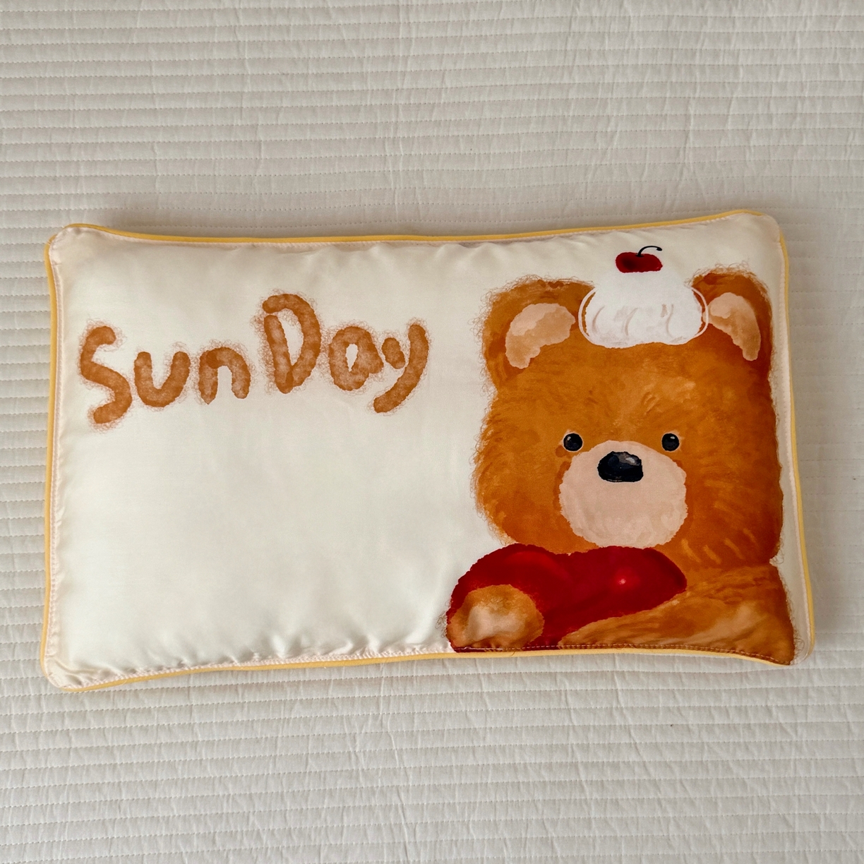 91家纺网 家纺一手货源 找家纺 萌宝家纺 2026新款60S兰精天丝儿童枕套幼儿园枕头枕芯（ins水彩卡通系列） 水彩-小熊