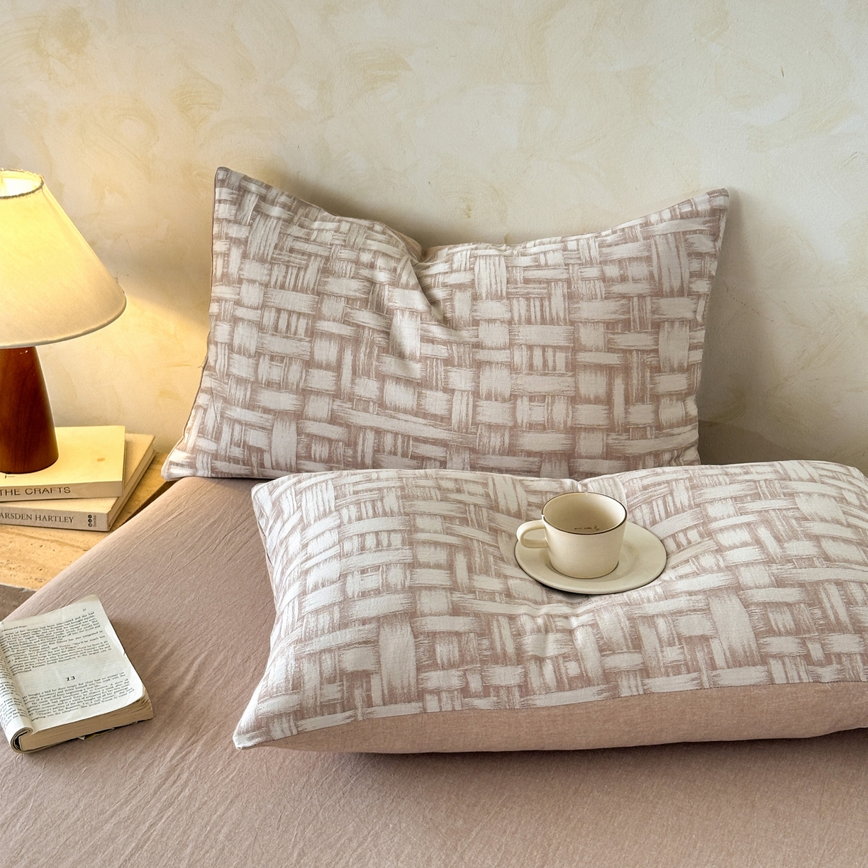 91家纺网 家纺一手货源 找家纺 如一 2026新款A类色织提花全棉双层纱水洗棉夏被夏凉被空调被四件套 浮光咖