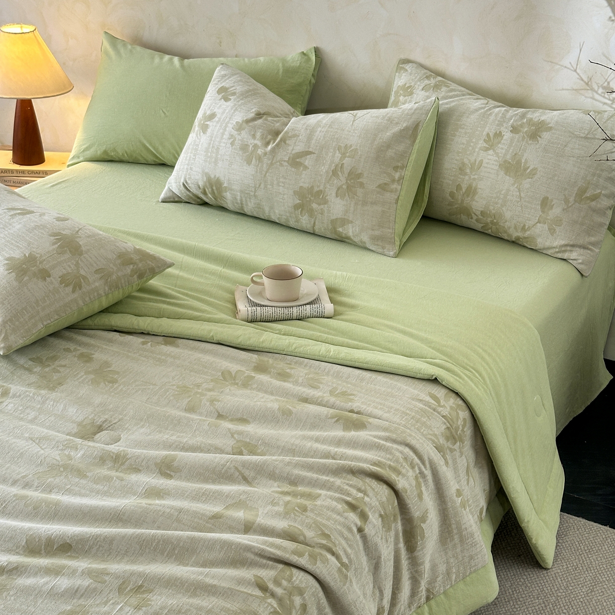 91家纺网 家纺一手货源 找家纺 如一 2026新款A类色织提花全棉双层纱水洗棉夏被夏凉被空调被四件套 兰序绿