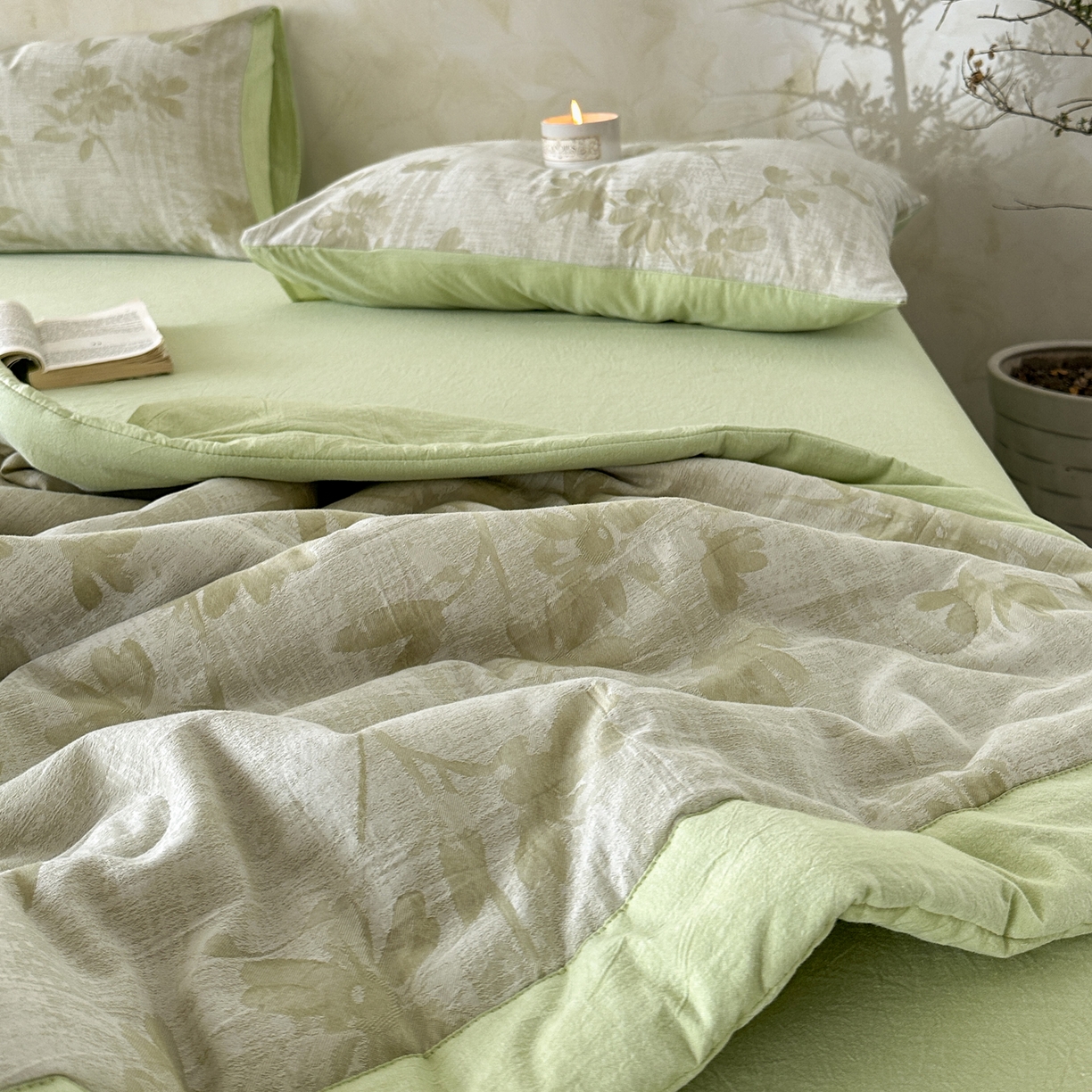 91家纺网 家纺一手货源 找家纺 如一 2026新款A类色织提花全棉双层纱水洗棉夏被夏凉被空调被四件套 兰序绿