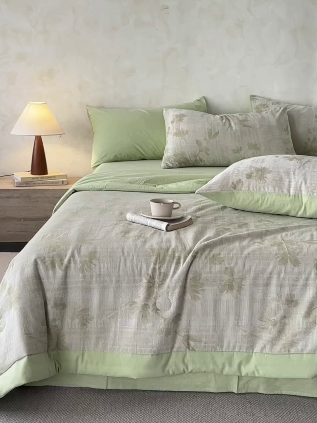 91家纺网 家纺一手货源 找家纺 如一 2026新款A类色织提花全棉双层纱水洗棉夏被夏凉被空调被四件套 兰序绿