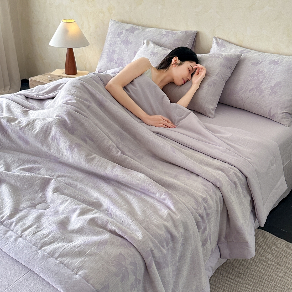 91家纺网 家纺一手货源 找家纺 如一 2026新款A类色织提花全棉双层纱水洗棉夏被夏凉被空调被四件套 兰序紫