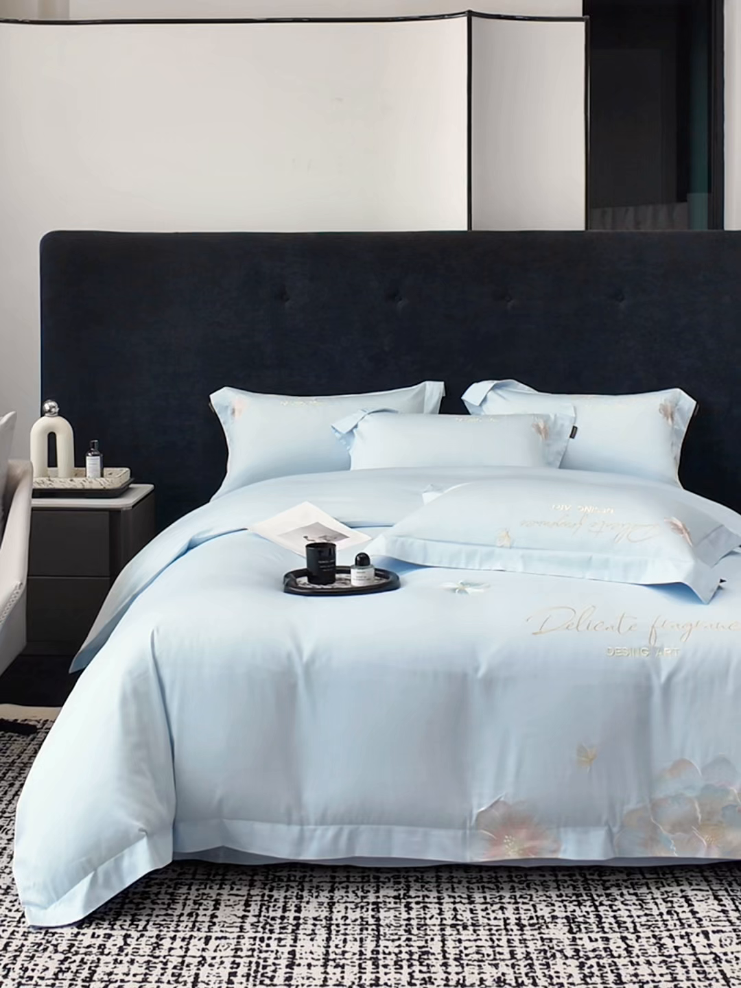 91家纺网 家纺一手货源 找家纺 欣宜家纺 2026春夏新款A类50支贡缎长绒棉纯棉刺绣轻奢绣花四件套-花枝里 花枝里 天空蓝