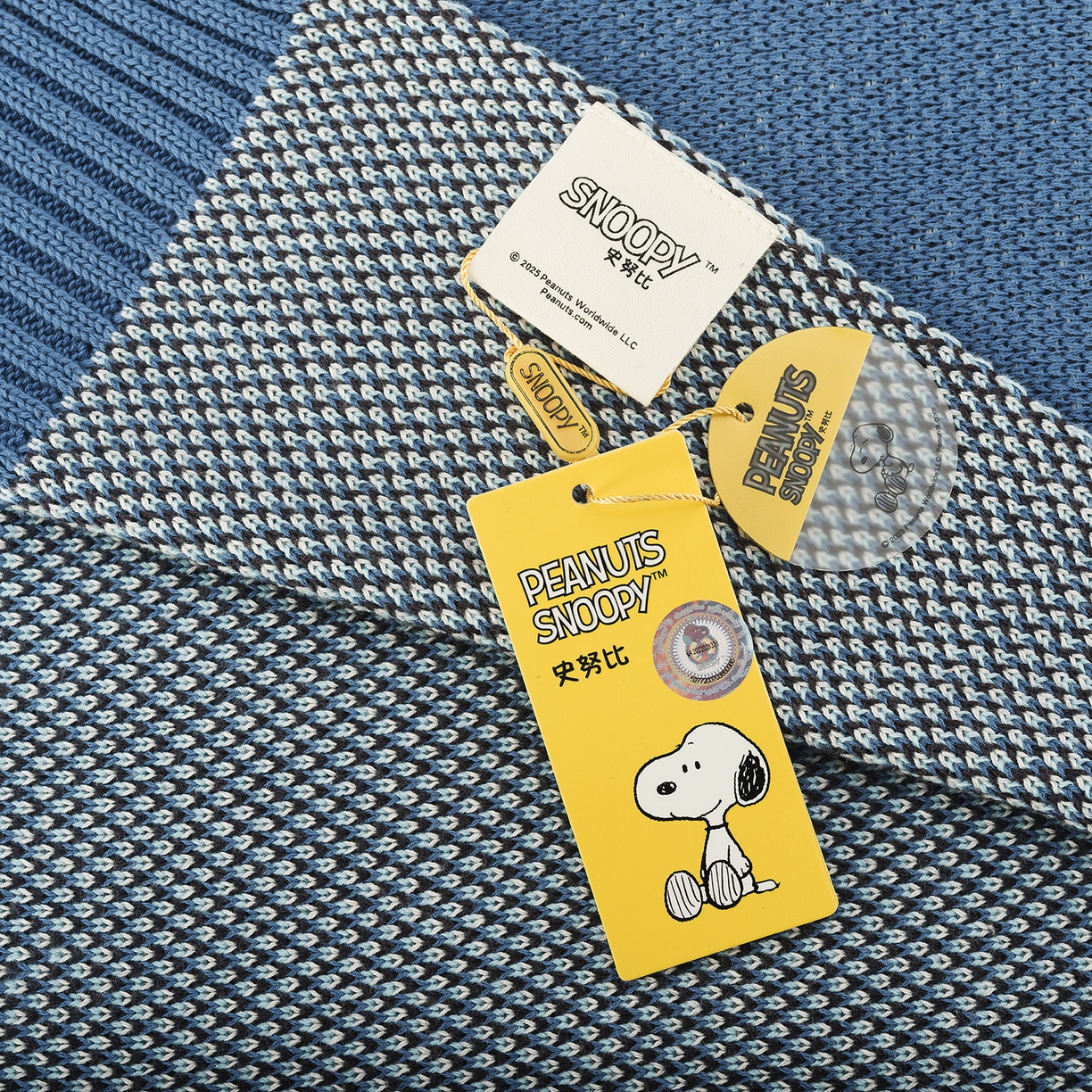 91家纺网 家纺一手货源 找家纺 栩裕纺织 2026新款史努比SNOOPY正版授权独家全棉针织毯多功能针织盖毯 史努比-晴空遐想