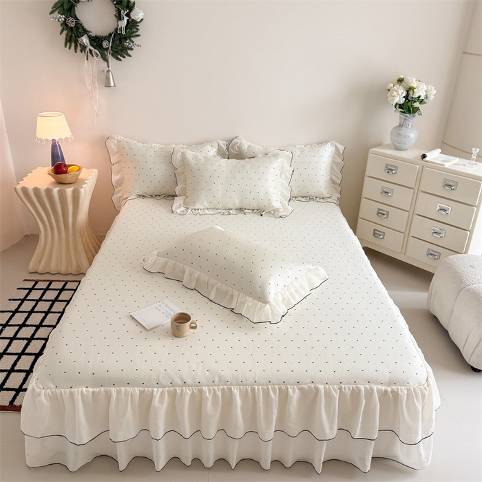 91家纺网 家纺一手货源 找家纺 吾欢心 2026夏季新款甜梦系列PE凉感提花凉席430克高克重蕾丝床裙款冰丝软席三件套 甜梦白