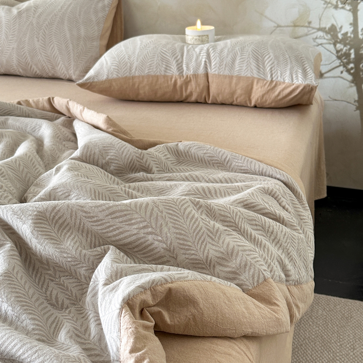 91家纺网 家纺一手货源 找家纺 如一 2026新款A类色织提花全棉双层纱水洗棉夏被夏凉被空调被四件套 叶笙咖