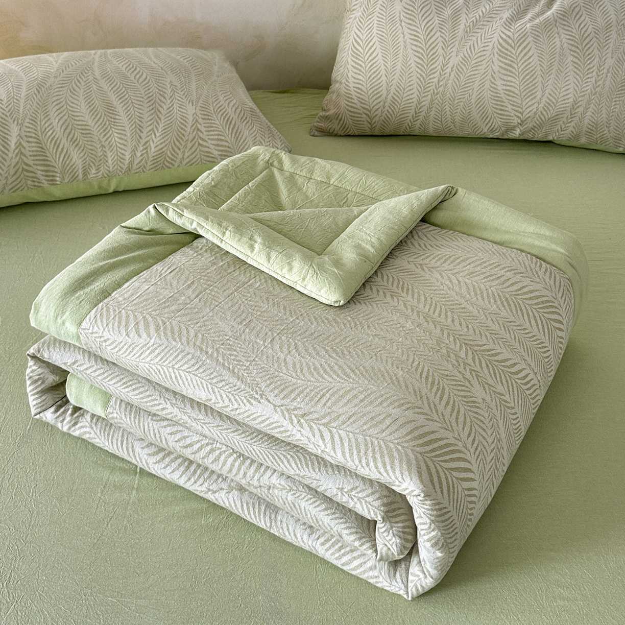 91家纺网 家纺一手货源 找家纺 如一 2026新款A类色织提花全棉双层纱水洗棉夏被夏凉被空调被四件套 叶笙绿