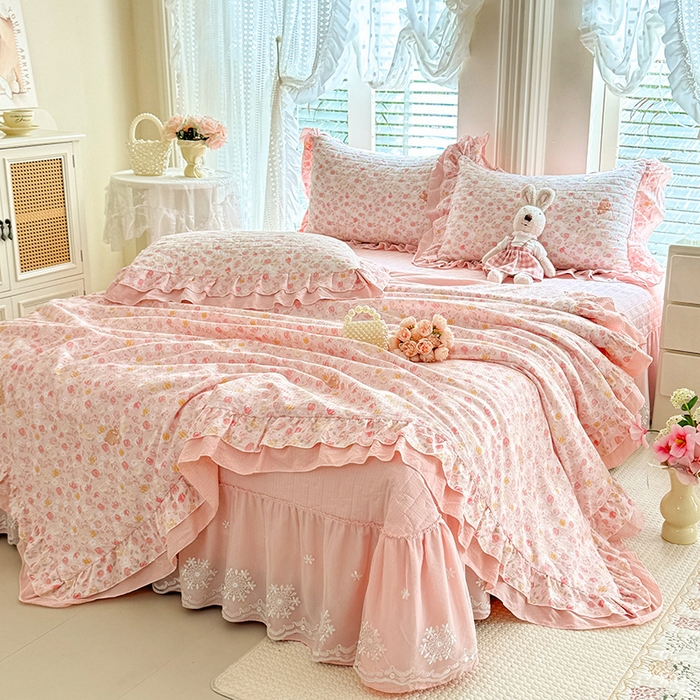 91家纺网 家纺一手货源 找家纺 苏米娜家纺 2026新款韩版双层花边木棉皱皱纱夏被床盖款四件套-小清新系列 清新花语