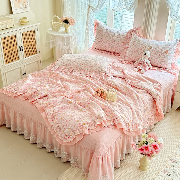 91家纺网 家纺一手货源 找家纺 苏米娜家纺 2026新款韩版双层花边木棉皱皱纱夏被床盖款四件套-小清新系列 清新花语