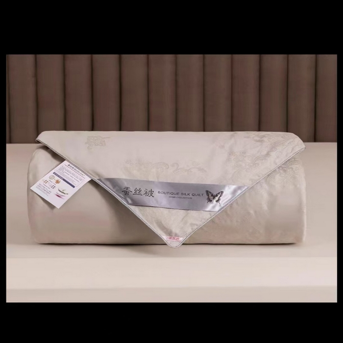 91家纺网 家纺一手货源 找家纺 （总）栩裕纺织 2026新款80支纯棉贡缎提花蚕丝夏被