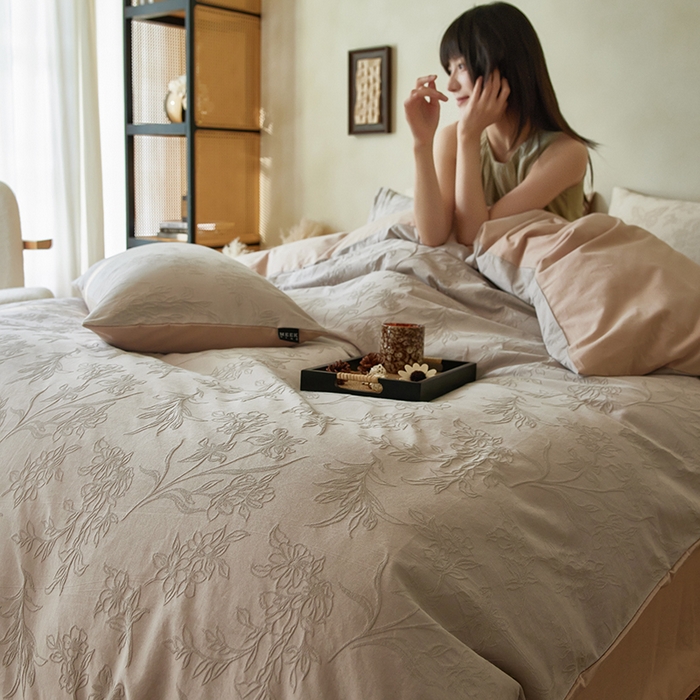 91家纺网 家纺一手货源 找家纺 风向标家纺 2026新款全棉纯棉提花四件套-翩然梦蝶系列 逍然-馥香