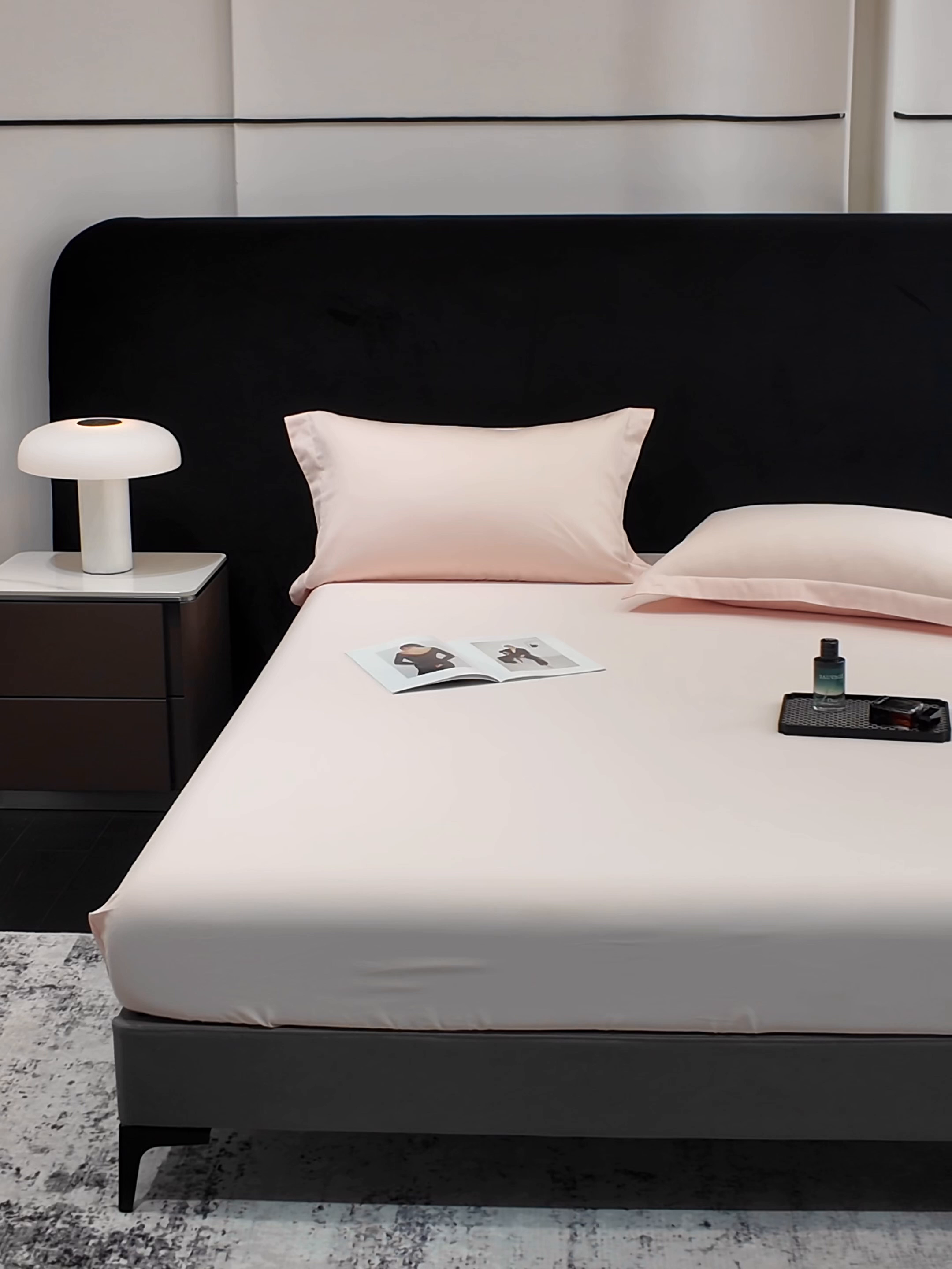 91家纺网 家纺一手货源 找家纺 欣宜家纺 2026春夏新款100支全棉纯棉50x50s贡缎长绒棉纯色素色单品床单 床单单件 轻奢粉