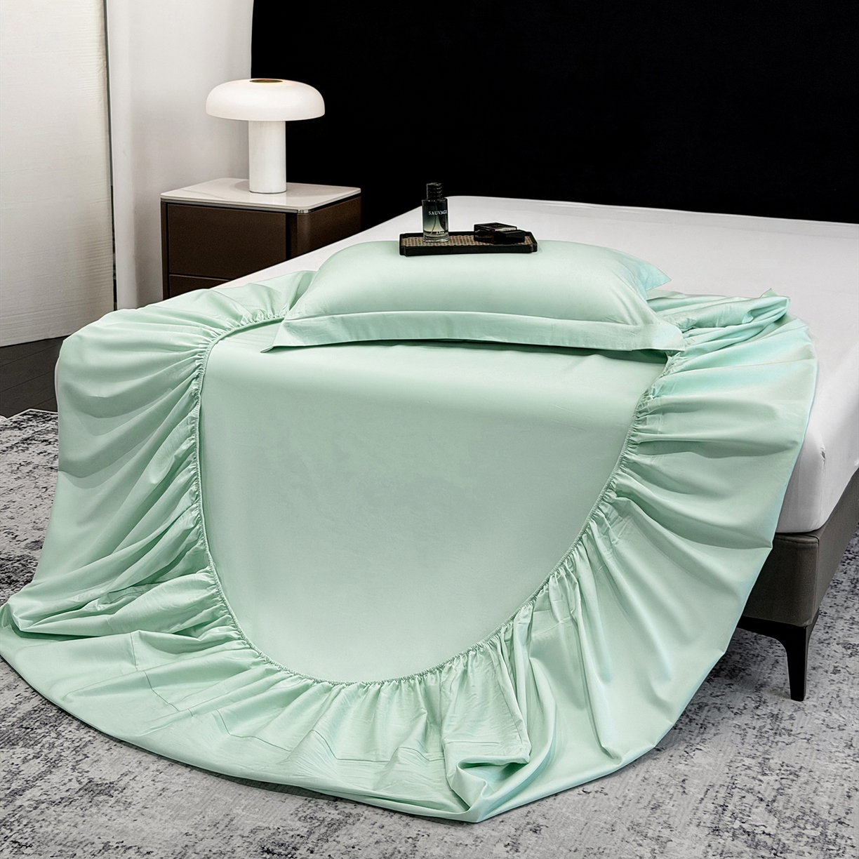 91家纺网 家纺一手货源 找家纺 欣宜家纺 2026春夏新款100支全棉纯棉50x50s贡缎长绒棉纯色素色单品床笠 床笠单件 绿野仙踪