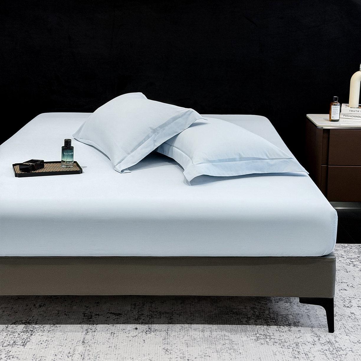 91家纺网 家纺一手货源 找家纺 欣宜家纺 2026春夏新款100支全棉纯棉50x50s贡缎长绒棉纯色素色单品床笠 床笠单件 天空蓝