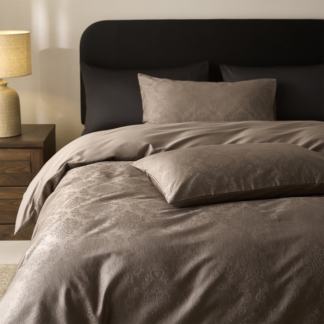 91家纺网 家纺一手货源 找家纺 （总）ONE TWO ONE 121 【会员-20】 【控价商品】【提供买家秀】  2026新款100s50支长绒棉全棉床上用品提花四件套