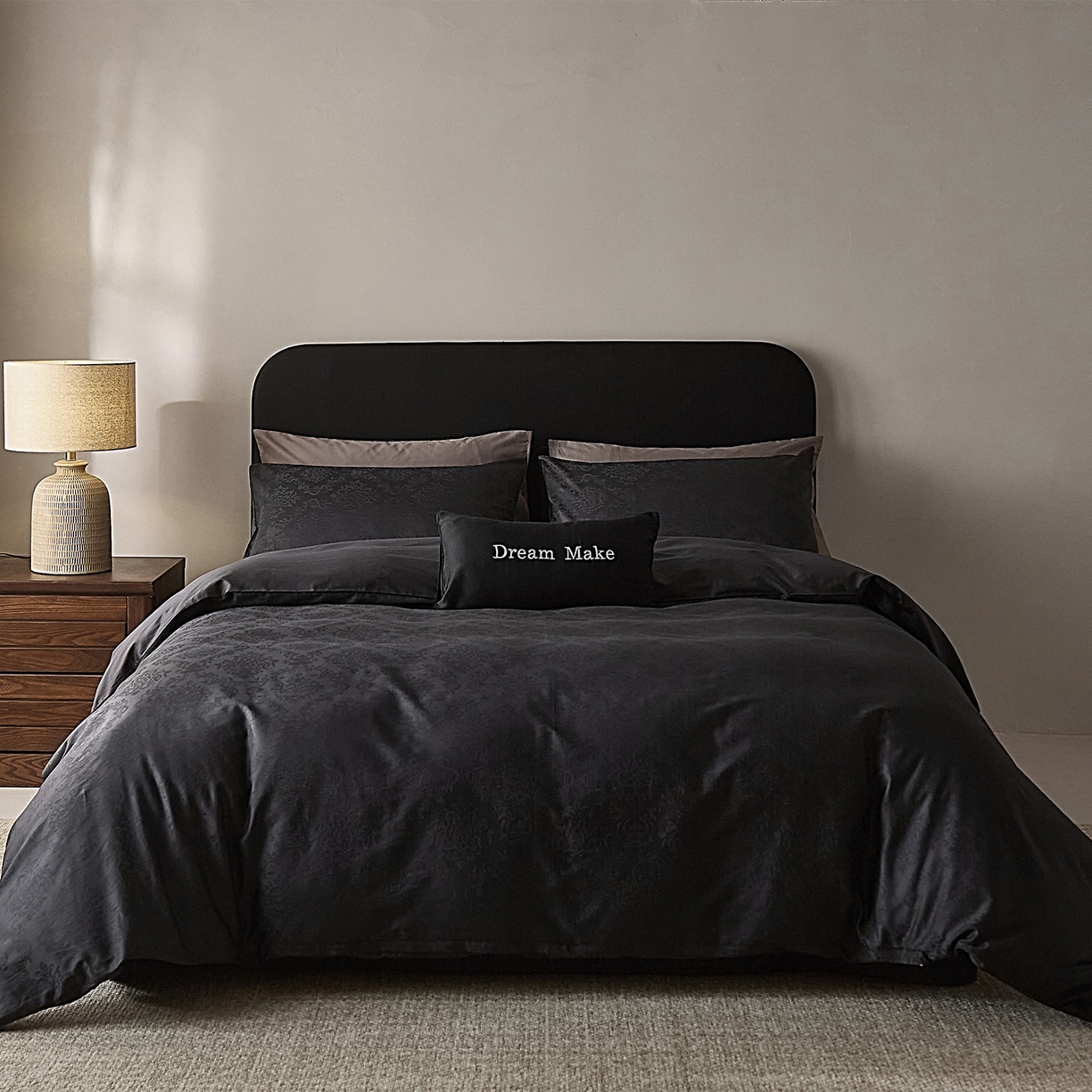 91家纺网 家纺一手货源 找家纺 ONE TWO ONE 121 【会员-20】 【控价商品】【提供买家秀】  2026新款100s50支长绒棉全棉床上用品提花四件套 微风知韵-茶墨