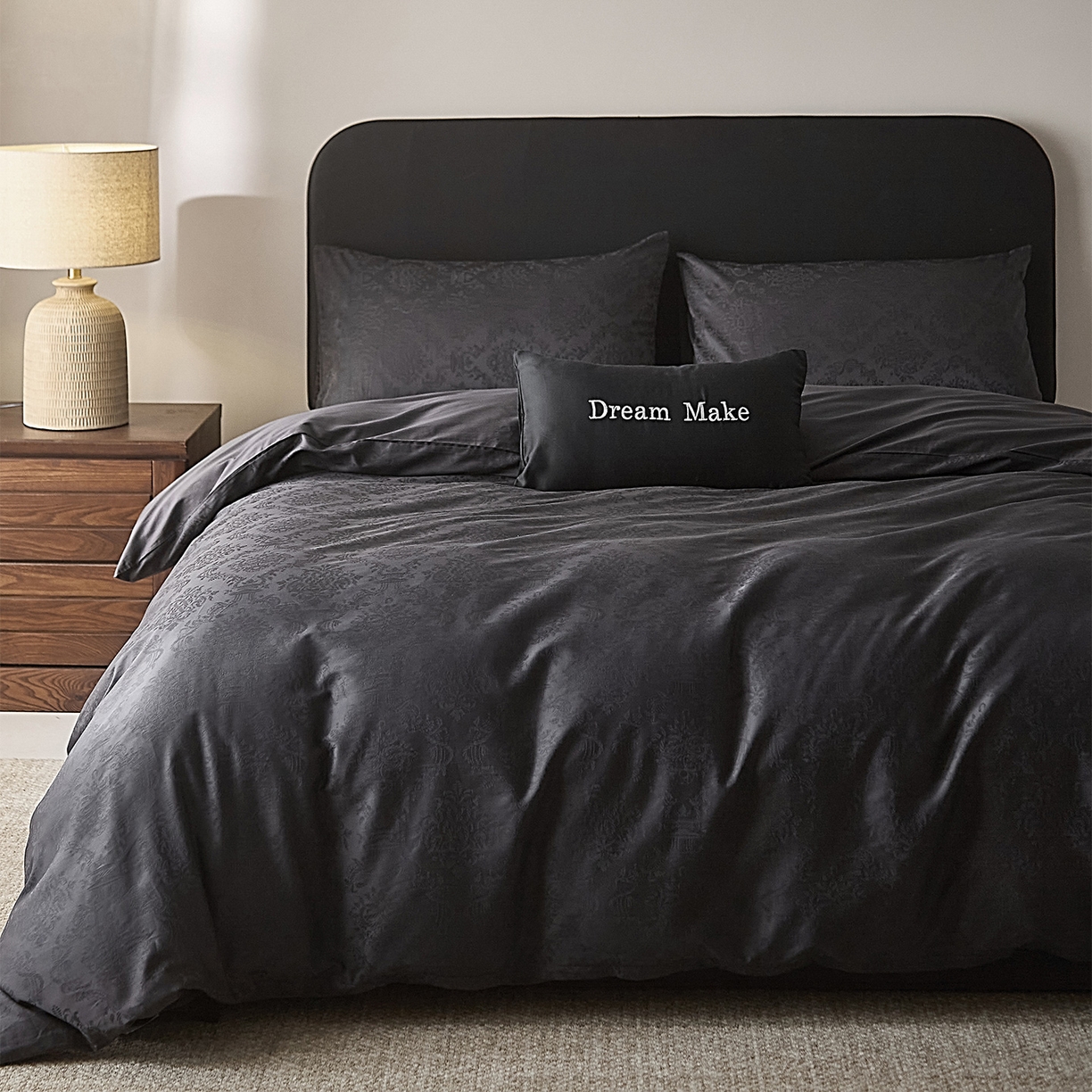 91家纺网 家纺一手货源 找家纺 ONE TWO ONE 121 【会员-20】 【控价商品】【提供买家秀】  2026新款100s50支长绒棉全棉床上用品提花四件套 微风知韵-茶墨