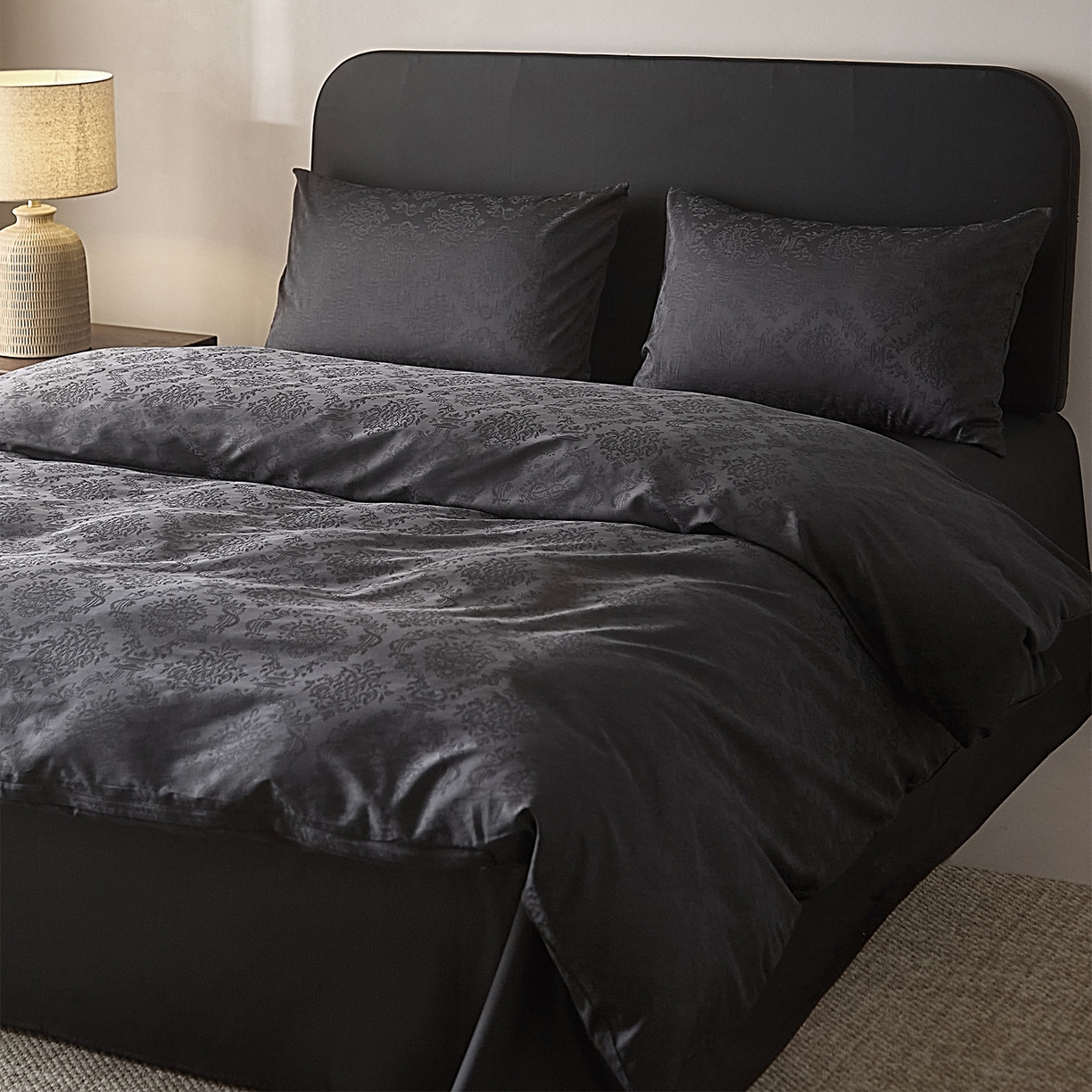 91家纺网 家纺一手货源 找家纺 ONE TWO ONE 121 【会员-20】 【控价商品】【提供买家秀】  2026新款100s50支长绒棉全棉床上用品提花四件套 微风知韵-茶墨