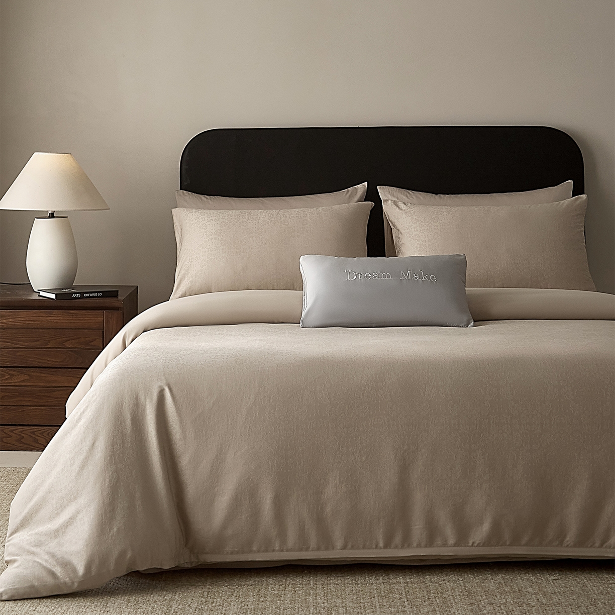 91家纺网 家纺一手货源 找家纺 ONE TWO ONE 121 【会员-20】 【控价商品】【提供买家秀】  2026新款100s50支长绒棉全棉床上用品提花四件套 花间敬亭