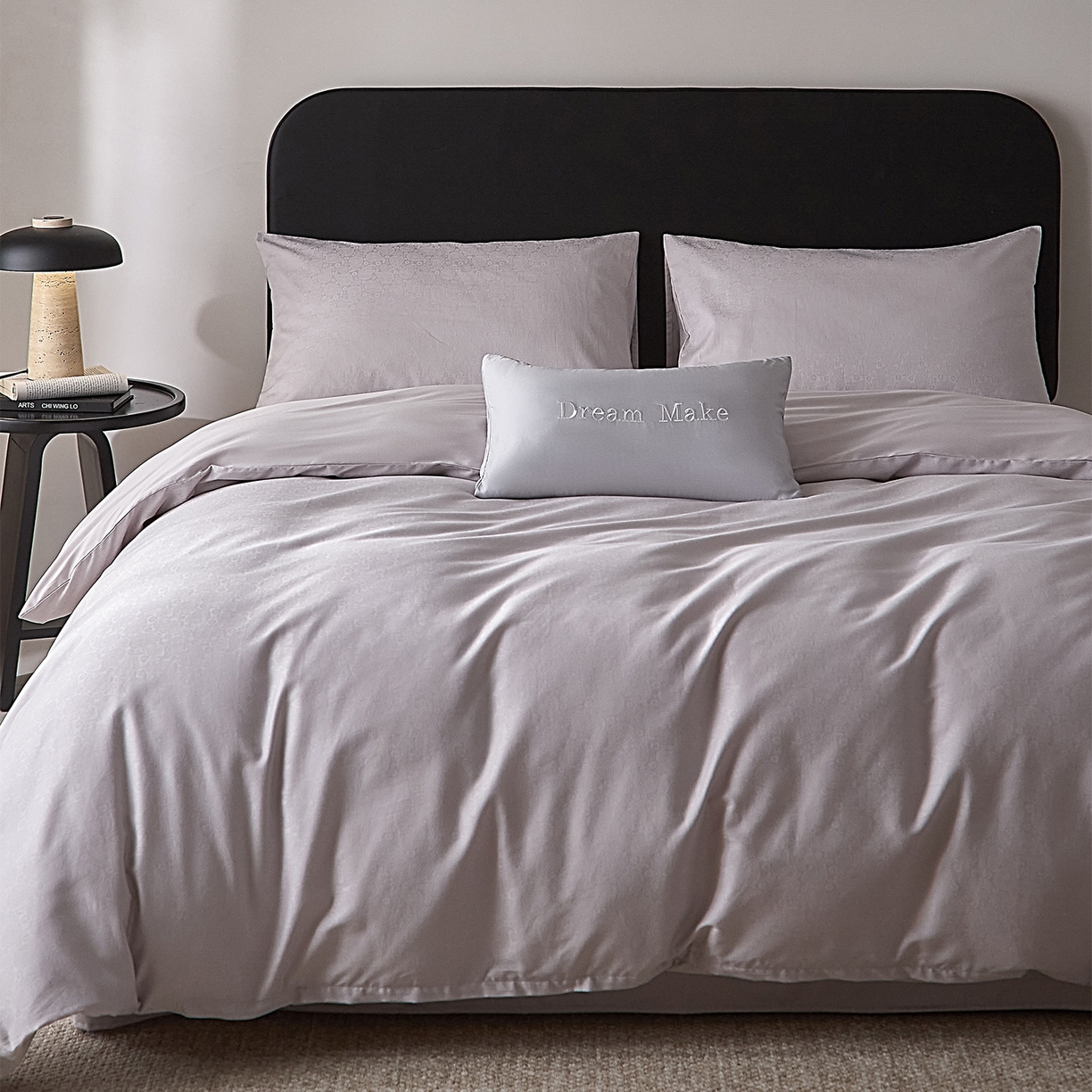 91家纺网 家纺一手货源 找家纺 ONE TWO ONE 121 【会员-20】 【控价商品】【提供买家秀】  2026新款100s50支长绒棉全棉床上用品提花四件套 慕紫阳光