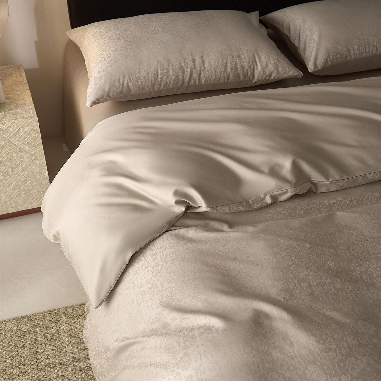 91家纺网 家纺一手货源 找家纺 ONE TWO ONE 121 【会员-20】 【控价商品】【提供买家秀】  2026新款100s50支长绒棉全棉床上用品提花四件套 花间敬亭