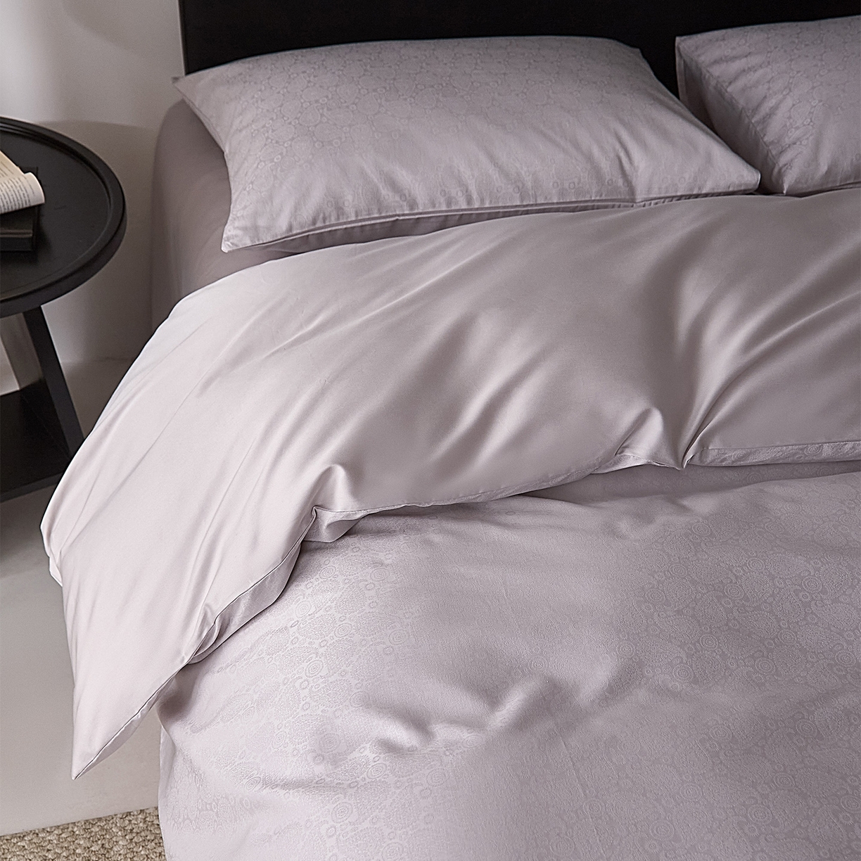 91家纺网 家纺一手货源 找家纺 ONE TWO ONE 121 【会员-20】 【控价商品】【提供买家秀】  2026新款100s50支长绒棉全棉床上用品提花四件套 慕紫阳光