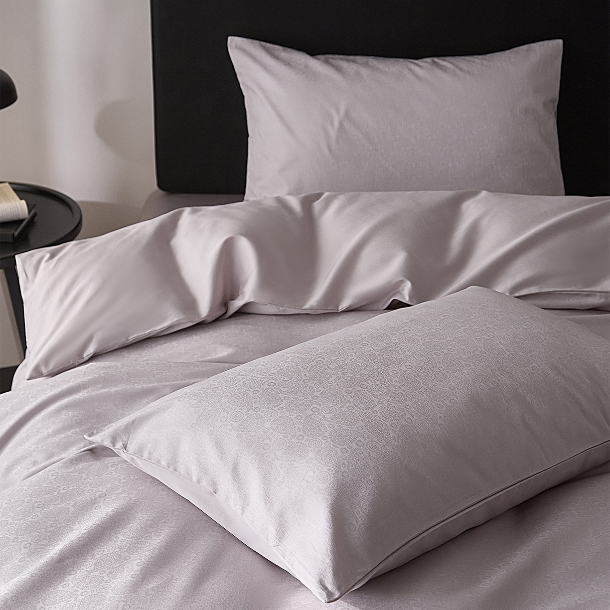 91家纺网 家纺一手货源 找家纺 ONE TWO ONE 121 【会员-20】 【控价商品】【提供买家秀】  2026新款100s50支长绒棉全棉床上用品提花四件套 慕紫阳光