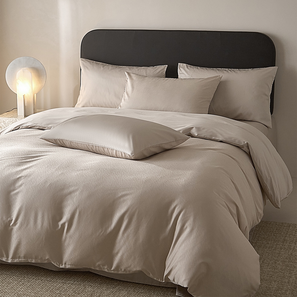 91家纺网 家纺一手货源 找家纺 ONE TWO ONE 121 【会员-20】 【控价商品】【提供买家秀】  2026新款100s50支长绒棉全棉床上用品提花四件套 布拉格