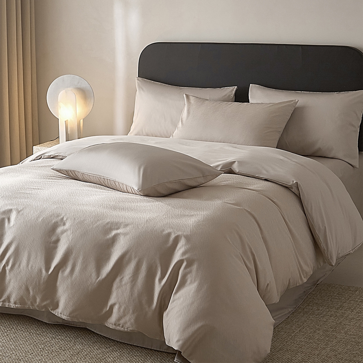 91家纺网 家纺一手货源 找家纺 ONE TWO ONE 121 【会员-20】 【控价商品】【提供买家秀】  2026新款100s50支长绒棉全棉床上用品提花四件套 布拉格