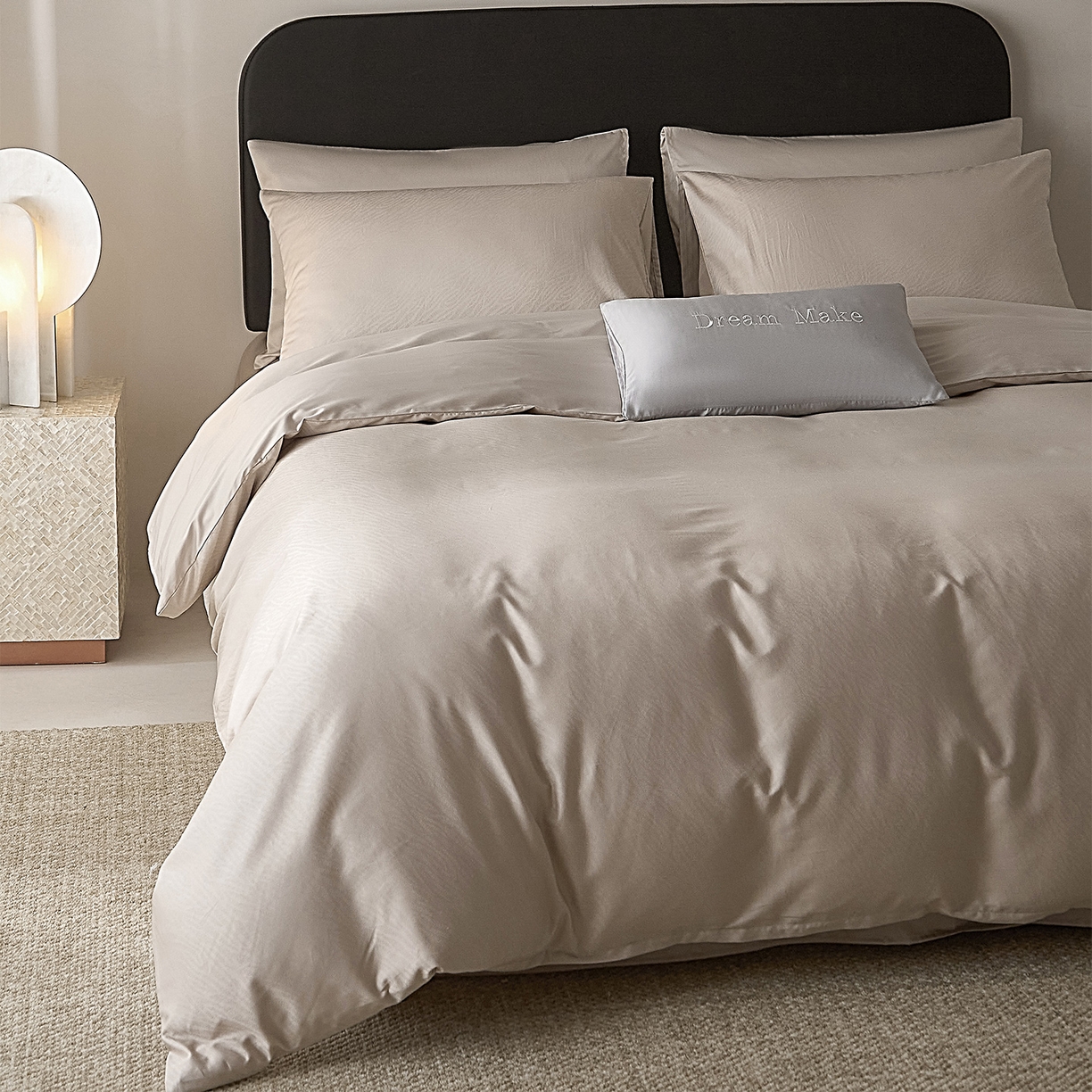 91家纺网 家纺一手货源 找家纺 ONE TWO ONE 121 【会员-20】 【控价商品】【提供买家秀】  2026新款100s50支长绒棉全棉床上用品提花四件套 布拉格