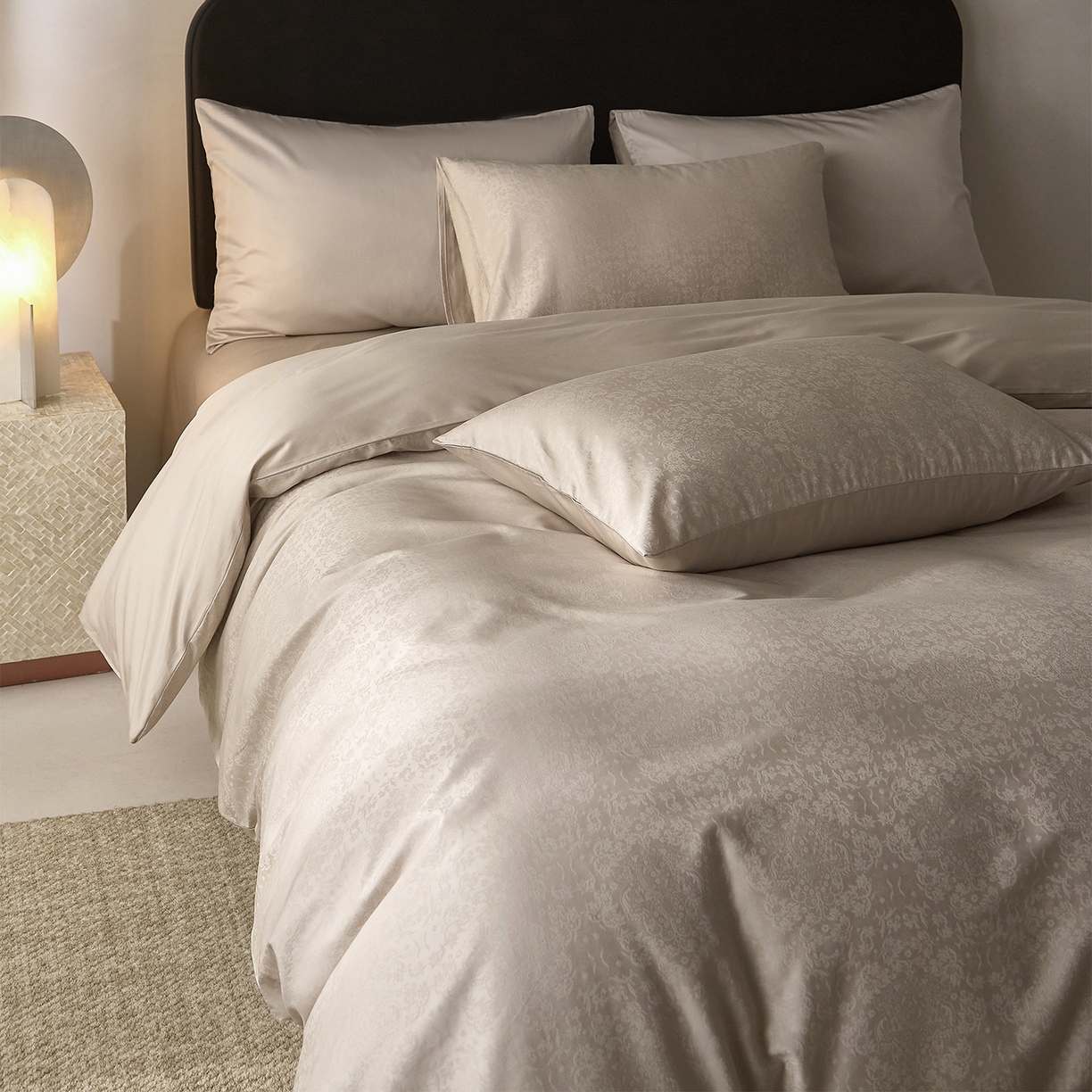 91家纺网 家纺一手货源 找家纺 ONE TWO ONE 121 【会员-20】 【控价商品】【提供买家秀】  2026新款100s50支长绒棉全棉床上用品提花四件套 花间敬亭