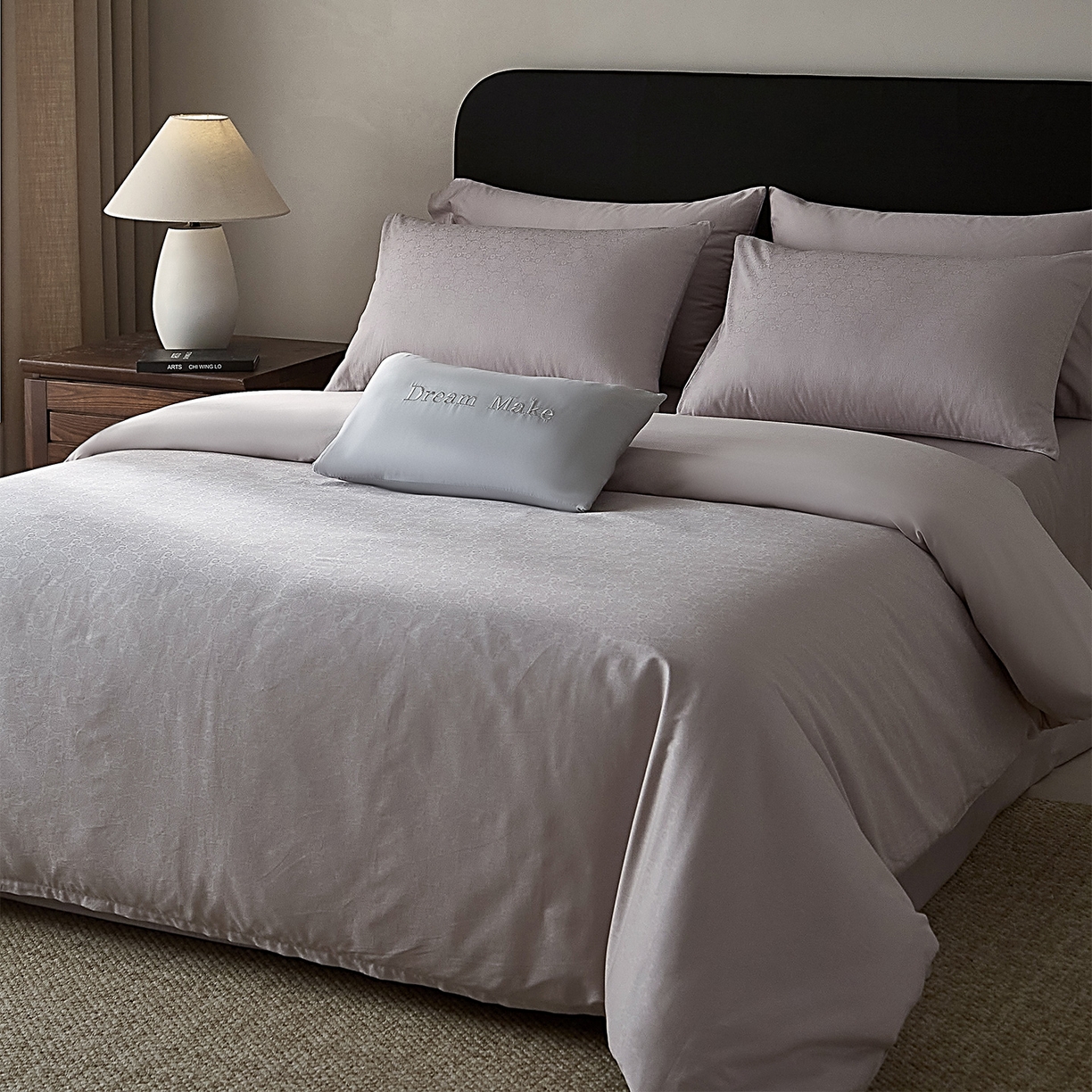 91家纺网 家纺一手货源 找家纺 ONE TWO ONE 121 【会员-20】 【控价商品】【提供买家秀】  2026新款100s50支长绒棉全棉床上用品提花四件套 慕紫阳光