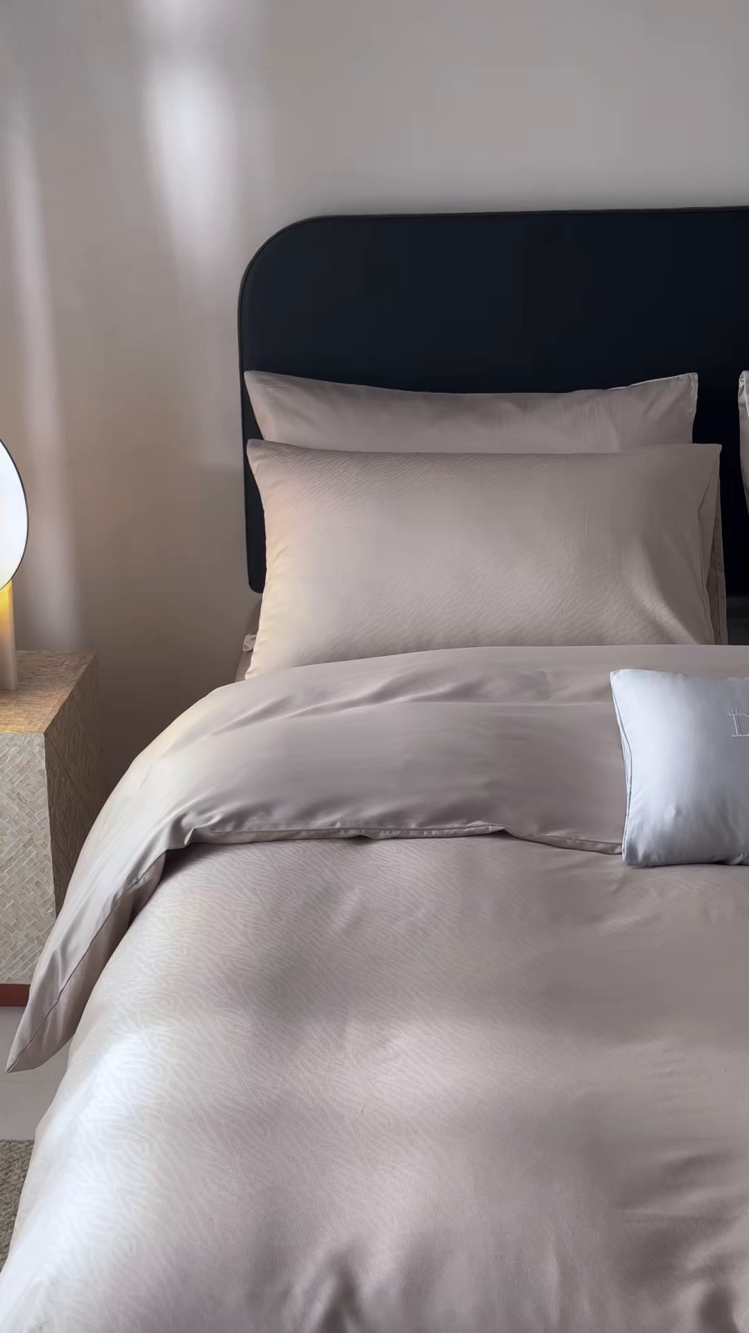 91家纺网 家纺一手货源 找家纺 ONE TWO ONE 121 【会员-20】 【控价商品】【提供买家秀】  2026新款100s50支长绒棉全棉床上用品提花四件套 布拉格