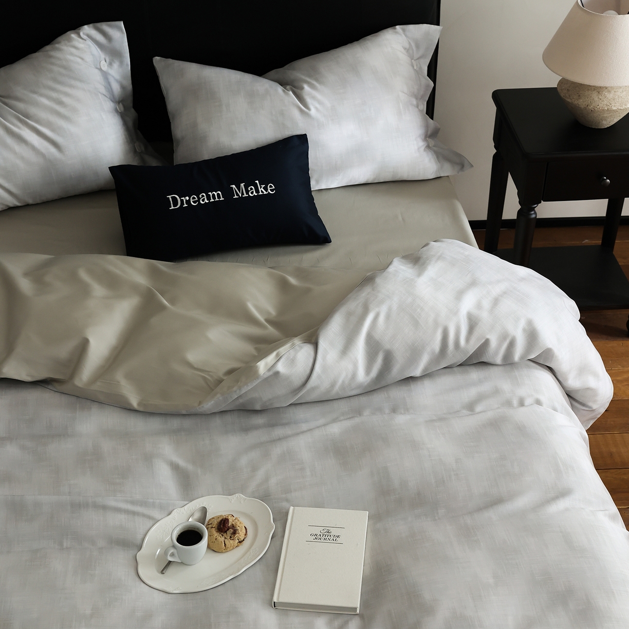 91家纺网 家纺一手货源 找家纺 ONE TWO ONE 121 【会员-20】 【控价商品】【提供买家秀】  2026新款专版数码印花100s长绒棉全棉床上用品四件套 墨染江南-灰