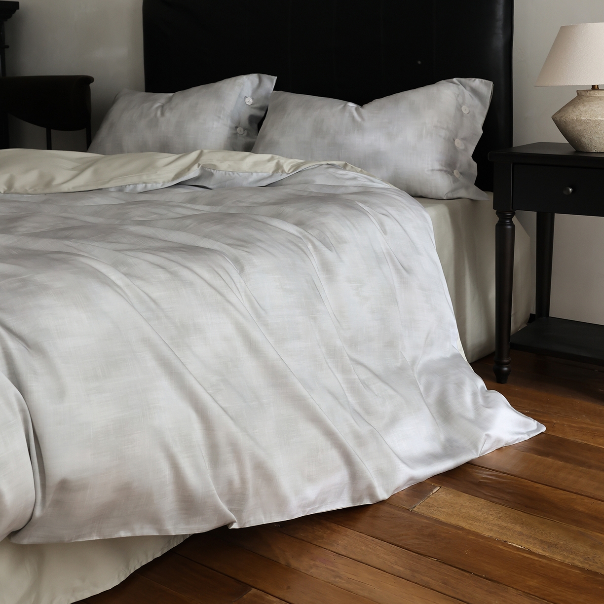 91家纺网 家纺一手货源 找家纺 ONE TWO ONE 121 【会员-20】 【控价商品】【提供买家秀】  2026新款专版数码印花100s长绒棉全棉床上用品四件套 墨染江南-灰